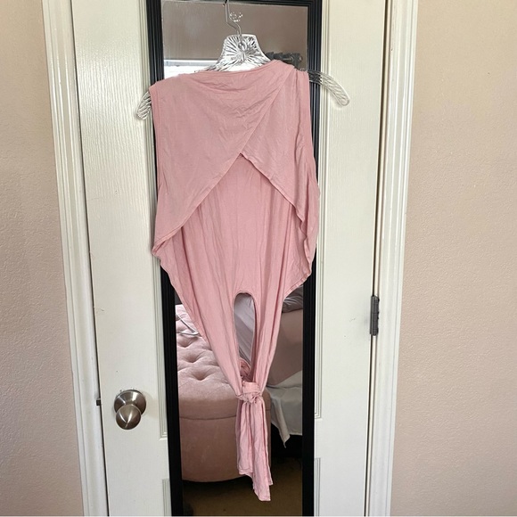 Fabletics pink wrap tie crop top tank - Picture 4 of 4